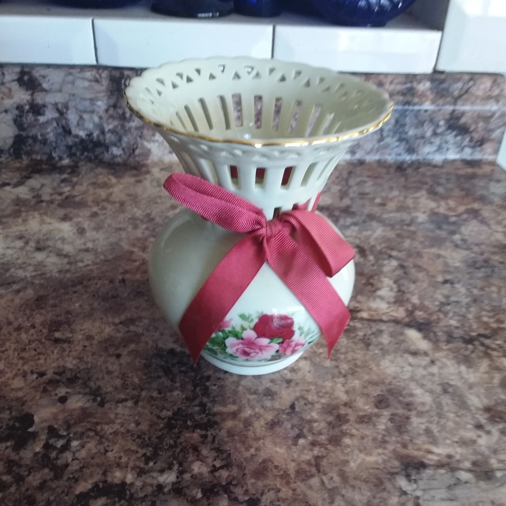 Formalities Vase Roses